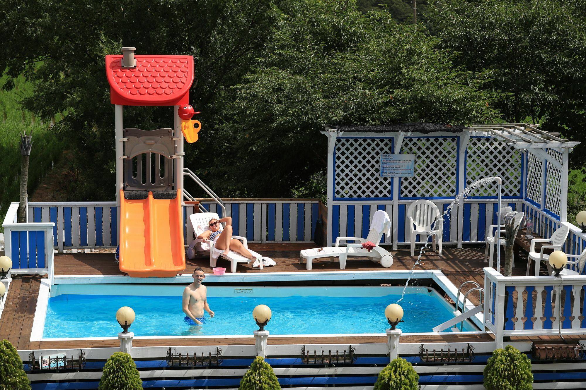 Polaris Tourist Pension Кёнджу Экстерьер фото