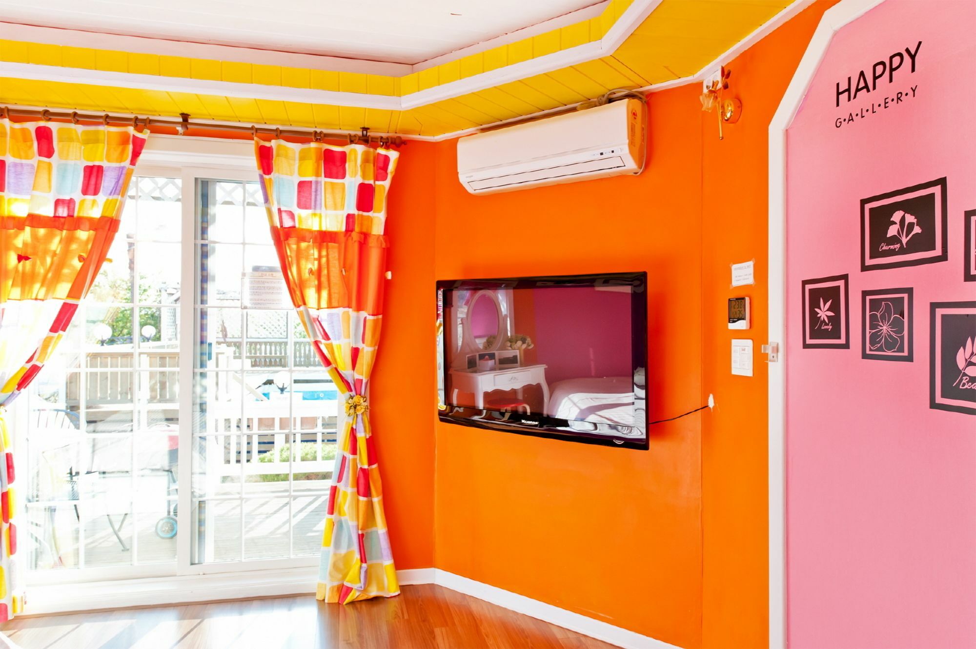 Polaris Tourist Pension Кёнджу Экстерьер фото