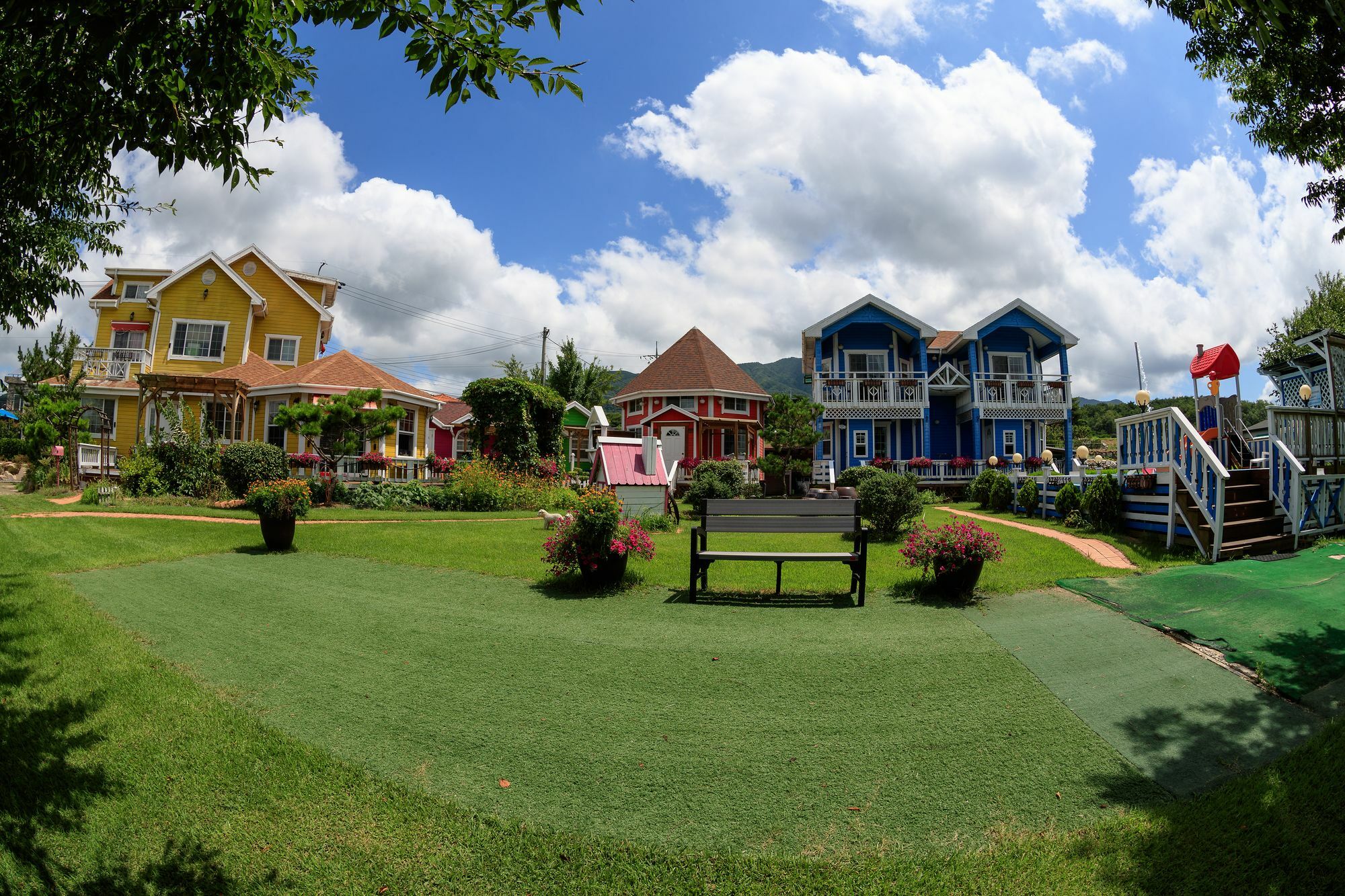 Polaris Tourist Pension Кёнджу Экстерьер фото
